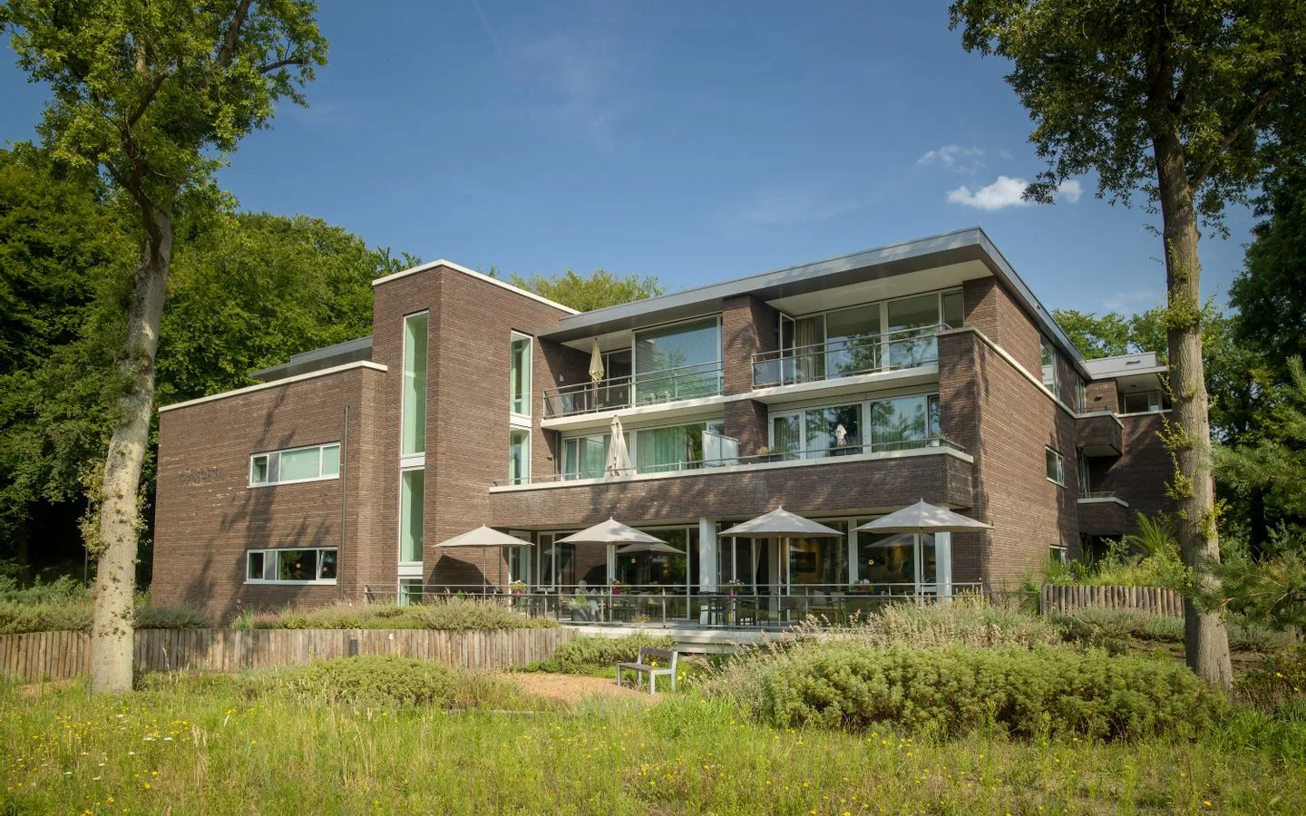 Villa Duinstaete – Buiten